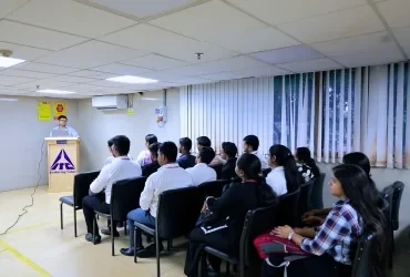 Internships &amp; Corporate Training