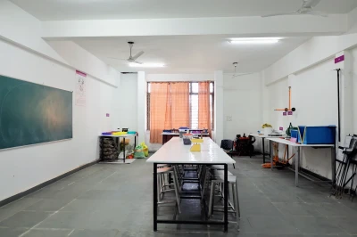 Biochemistry and Environmental Science Lab