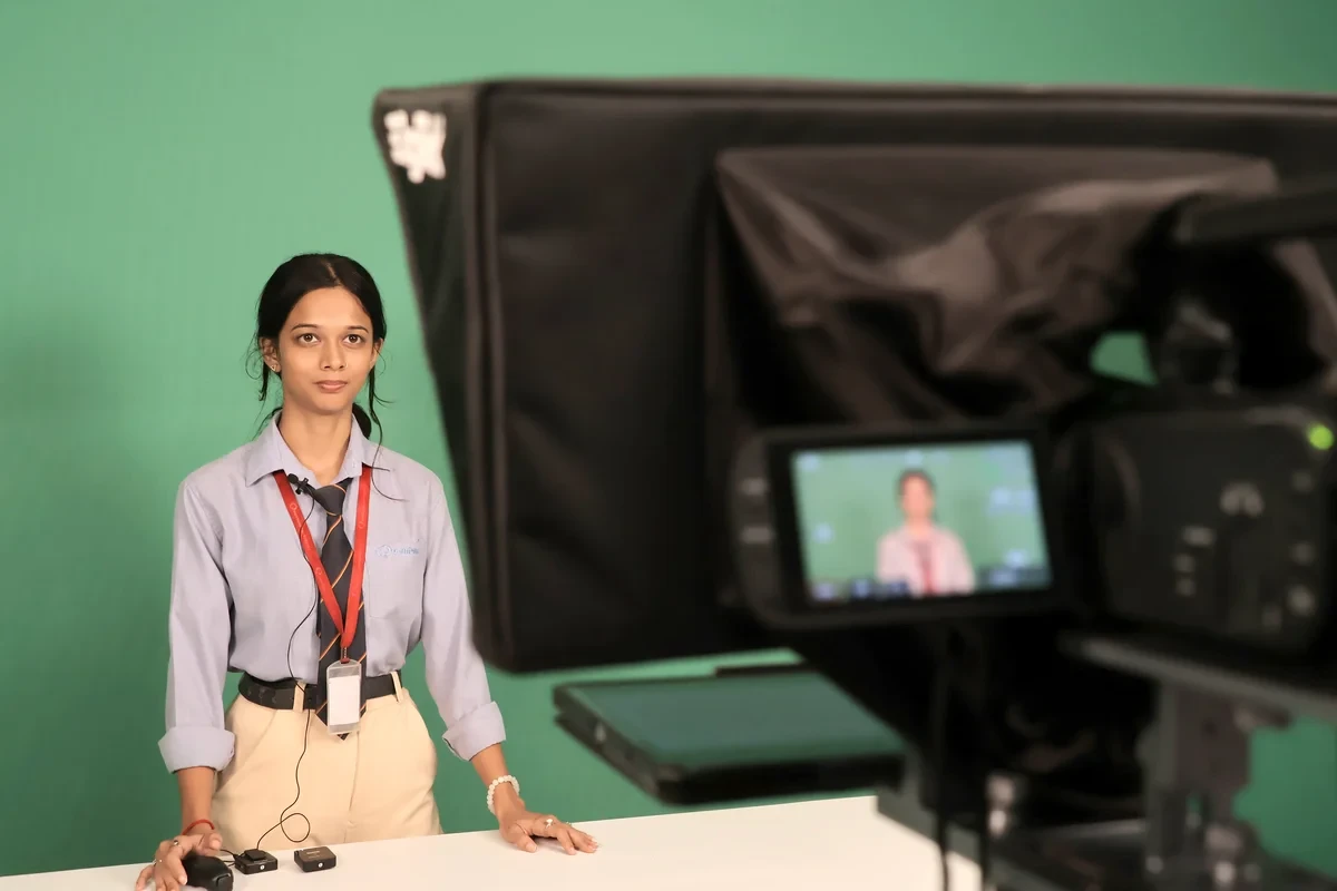 Broadcasting & Journalism Lab