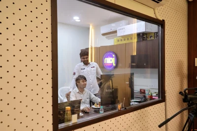 Broadcasting & Journalism Lab