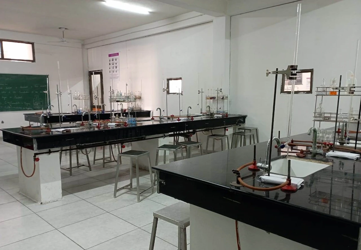 Chemistry lab