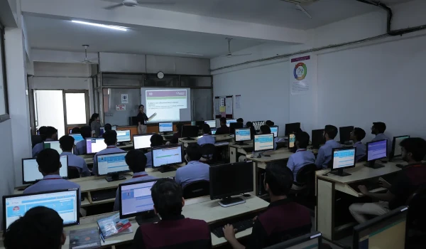 Computer Applications Lab