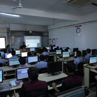 Computer Applications Lab