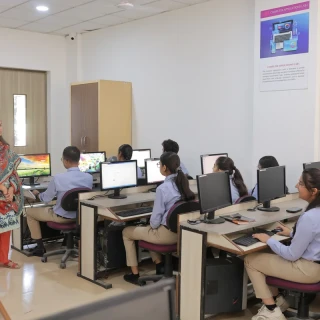Computer Lab (Commerce Applications)
