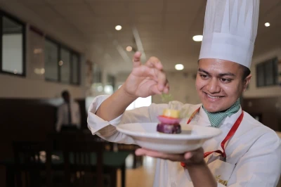 Food & Beverage Service Lab