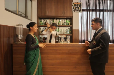 Food & Beverage Service Lab