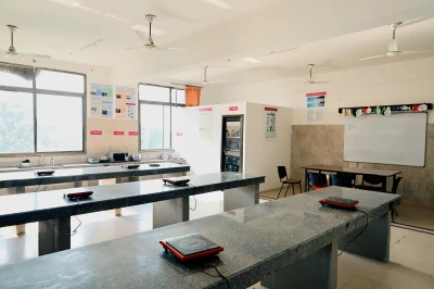 Food & Nutrition Laboratory