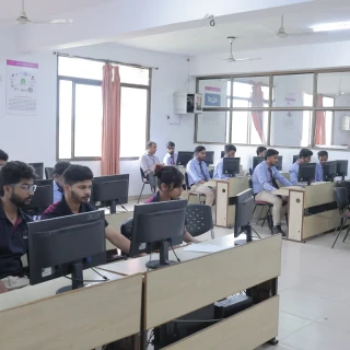 Language and Communication Lab