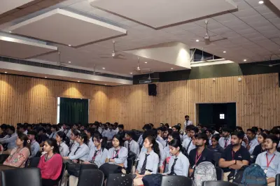 Quantum University Organizes Expert Talk on Industry Academia Relationship and Entrepreneurship