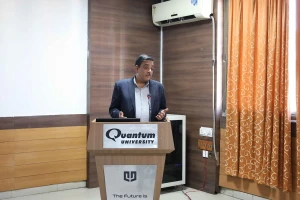 dr  vivek 2048x1365 (1)