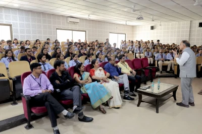 guest lecture on ai optimized 1000 1024x683