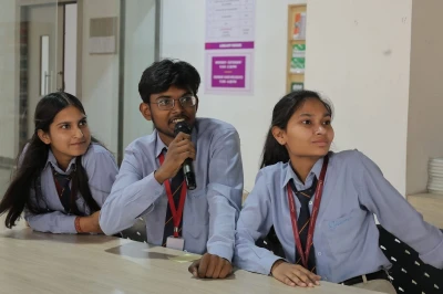 COMQUEST 2025: Igniting Young Business Minds at Quantum University